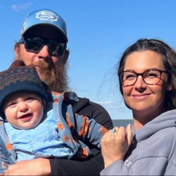 Meet your Posher, Lindsay - Picture 2 of 2